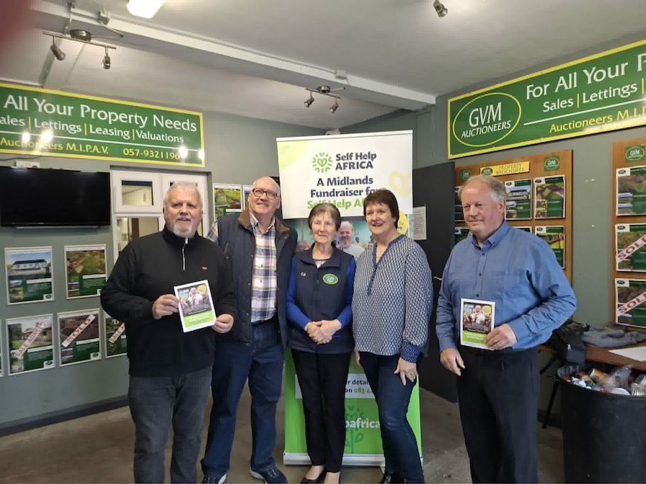 Ronan Scully Self Help Africa; James Kane, IFA; Charlotte Walsh Tullamore Mart; Pauline Fitzgerald, Tullamore Mart; and Pat Mahon, organiser of the Midlands Farmers for Africa event 2026.