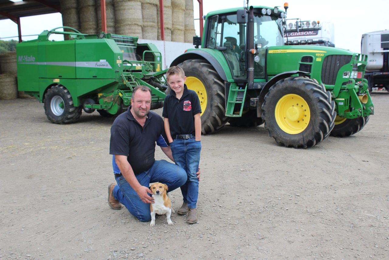 Milk producers commit to homegrown wheat and barley for straw value