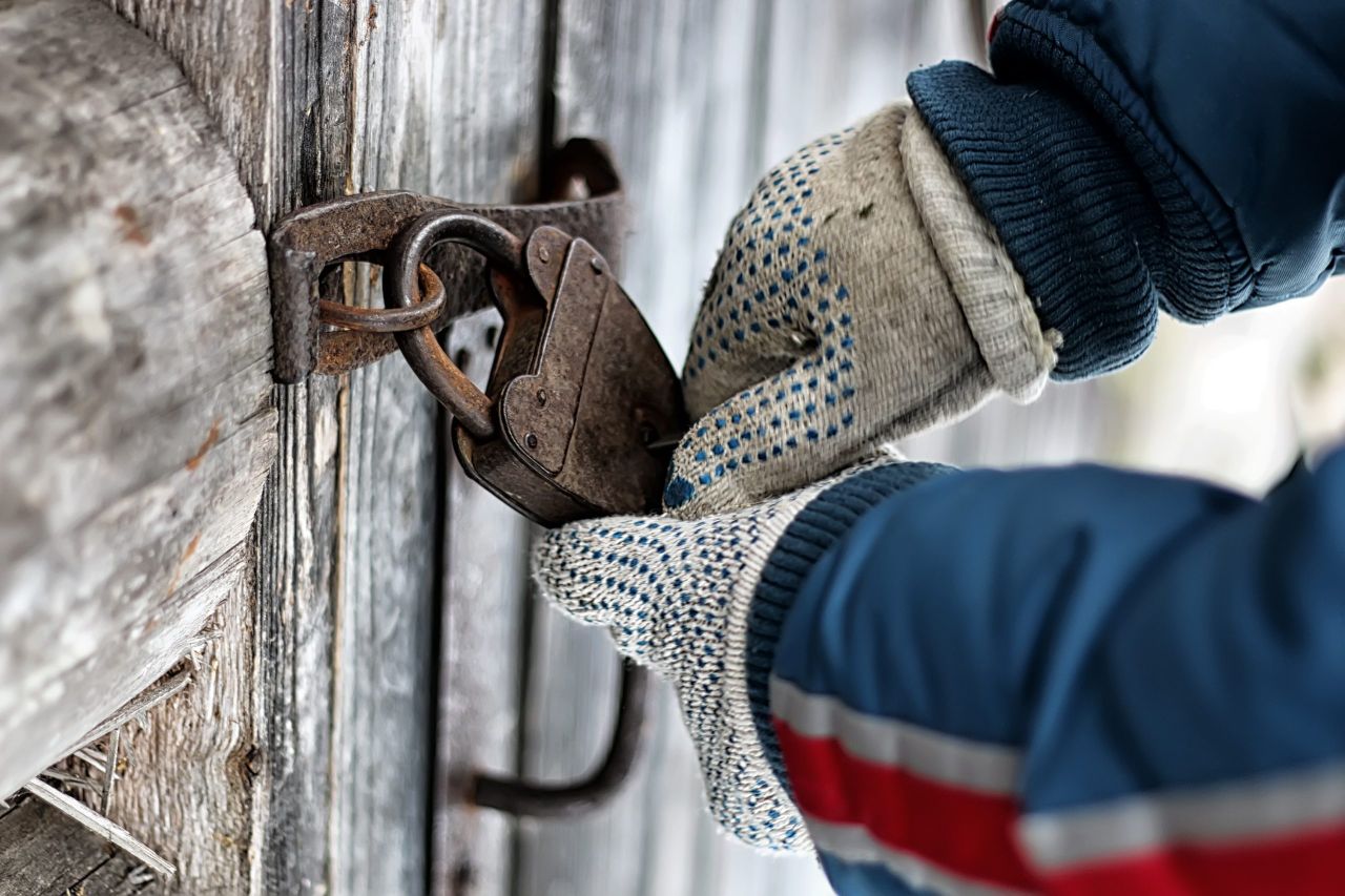 Gardaí seeking information after theft from shed in Galway