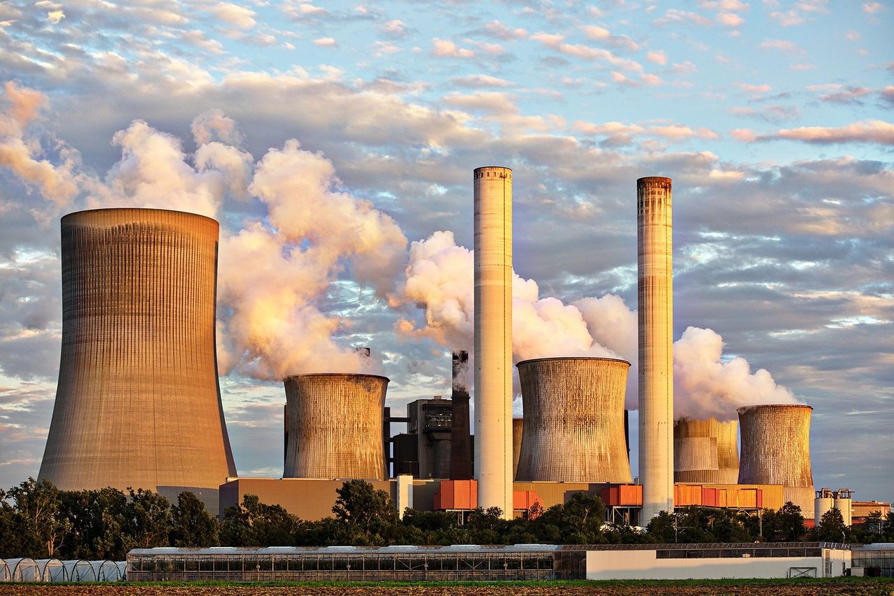 UKRI launches £20 million research centre for tackling carbon emissions