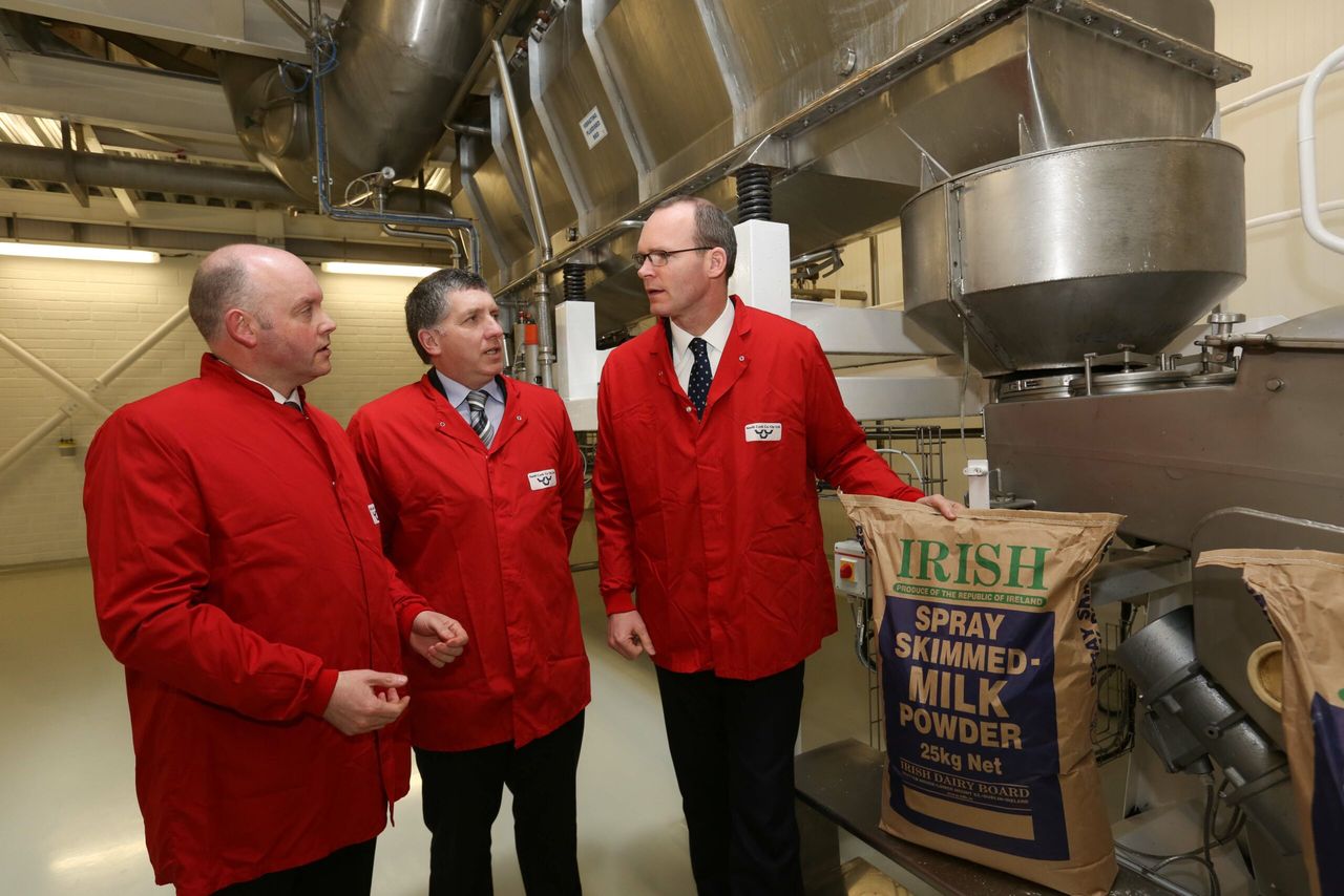 Milk powder processing absorbs increased EU milk supplies