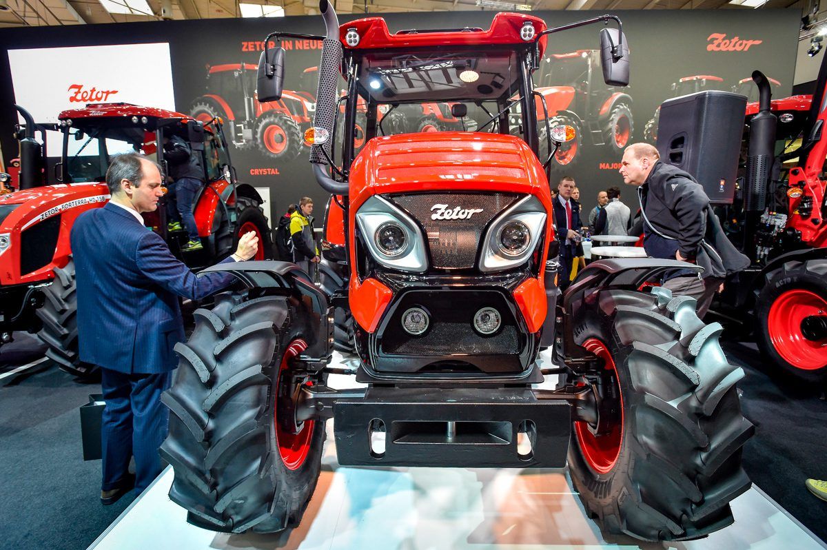Zetor embarks on €550 million Russian tractor deal