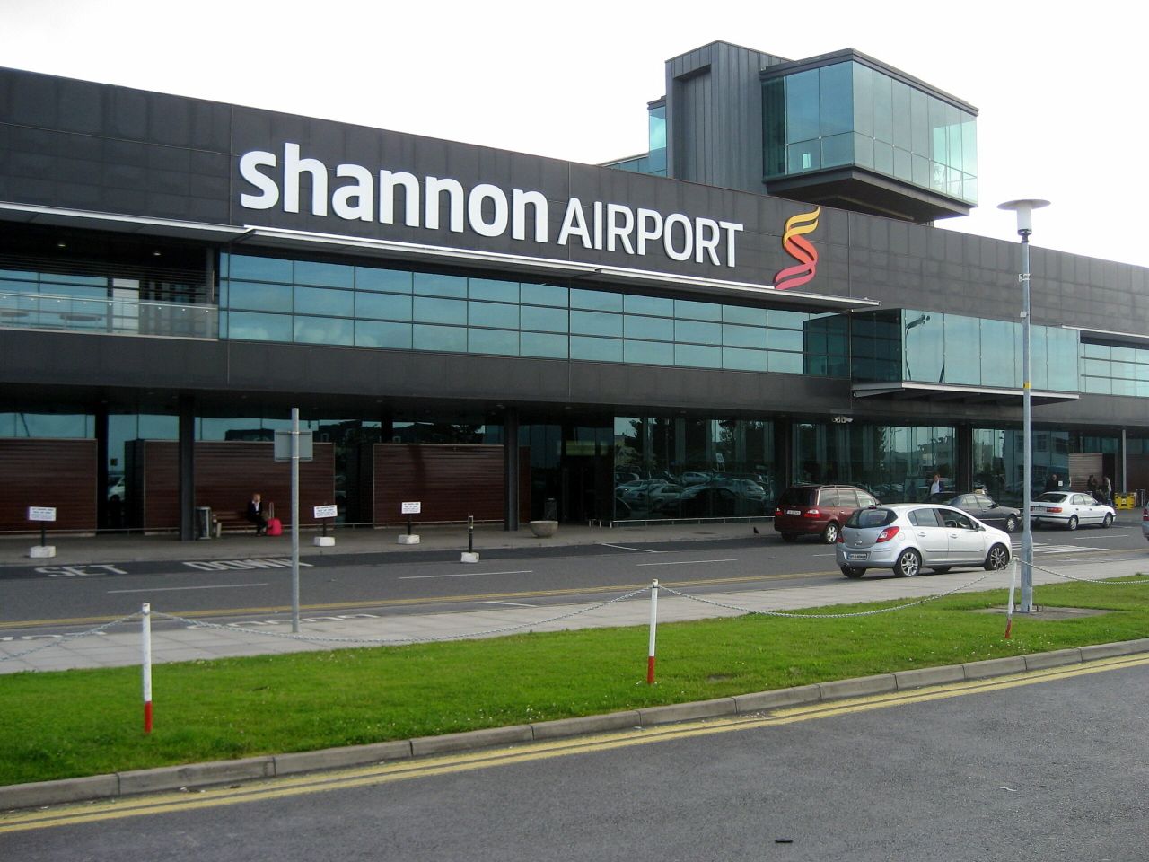 Airport pledges support to fodder-deprived farmers with 400ac grass offer
