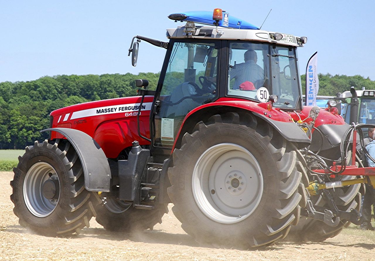 What should drivers be on the look-out for this silage season?