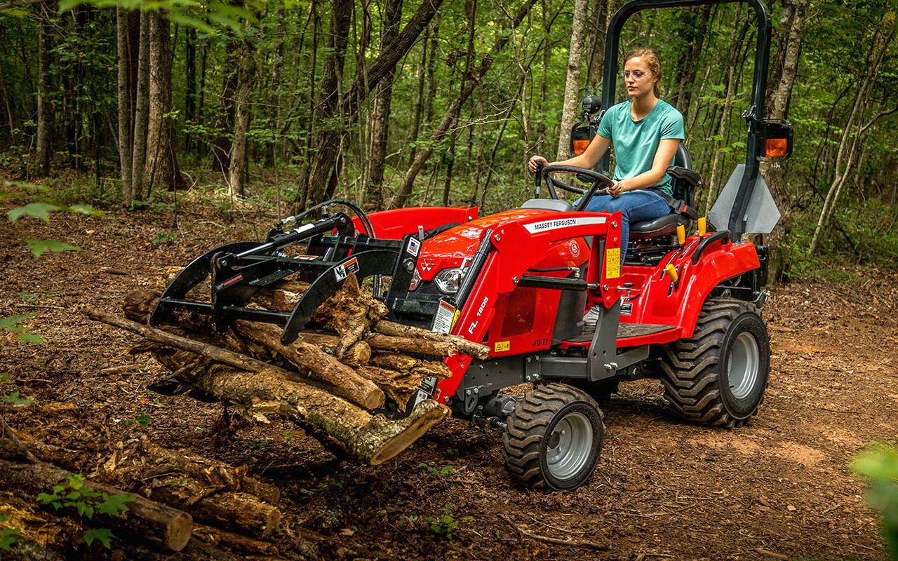 Slump of up to 28% in US tractor sales in April - AEM