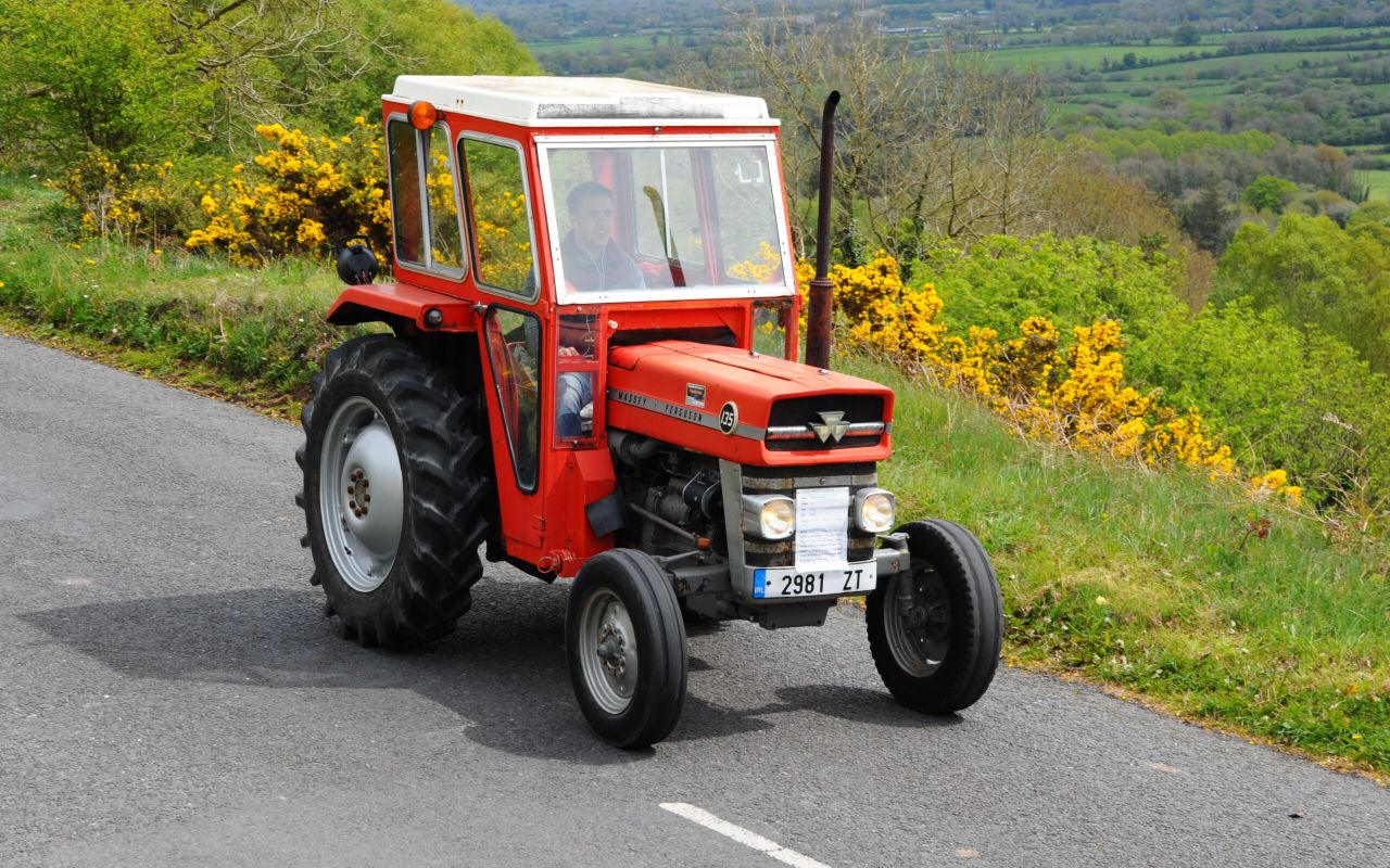 Four classic tractors for grabs at Munster Auctions sale