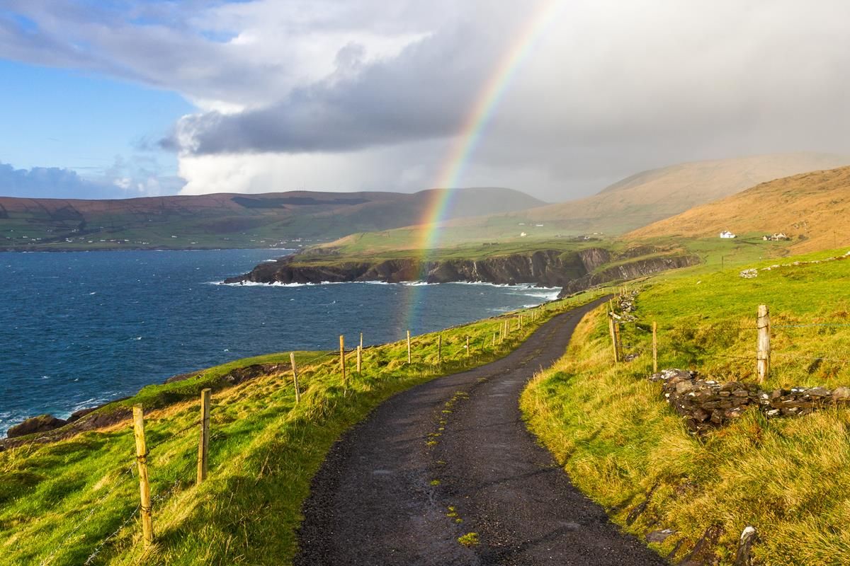 Weather to become unsettled and changeable, after highs of 25 degrees early in the week
