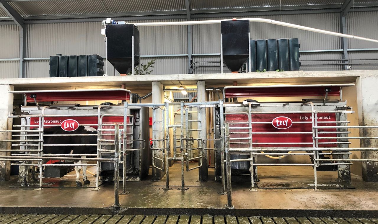 Dairy focus: Going down the 'robot route' in Co. Laois