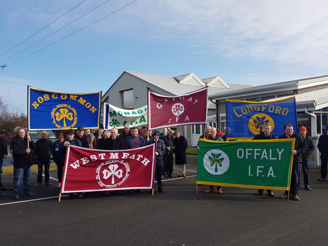 Farmers protest over possible closure of Regional Vet Lab in the midlands