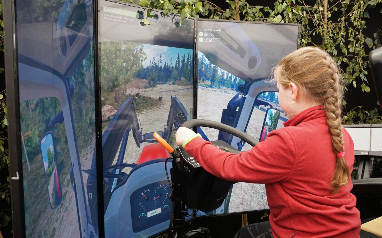 First showing of tractor simulators at Ploughing 2022