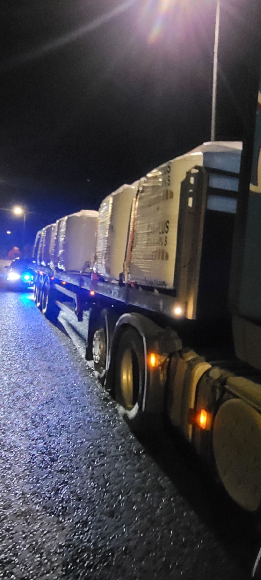Mayo gardaí seize HGV transporting 30t fertiliser at Christmas checkpoint