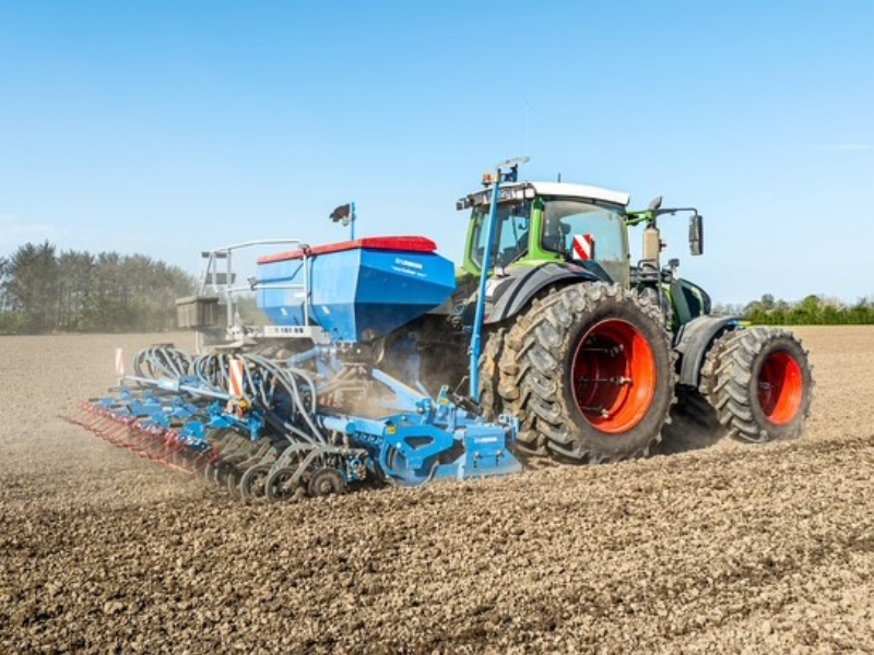 New products for customised solutions at LEMKEN stand