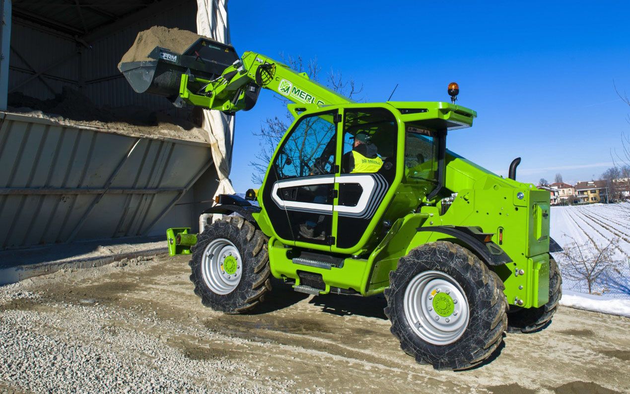 Merlo takes control of its telehandler sales in Ireland