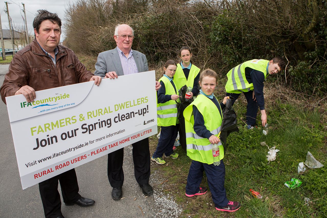 €6,000 in prizes up for grabs in rural clean-up initiative
