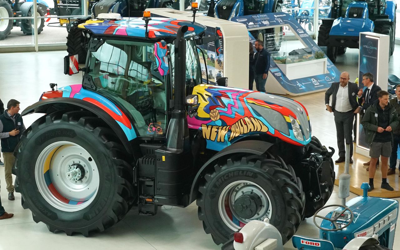 Watch: New Holland revels in Basildon 60s flashback