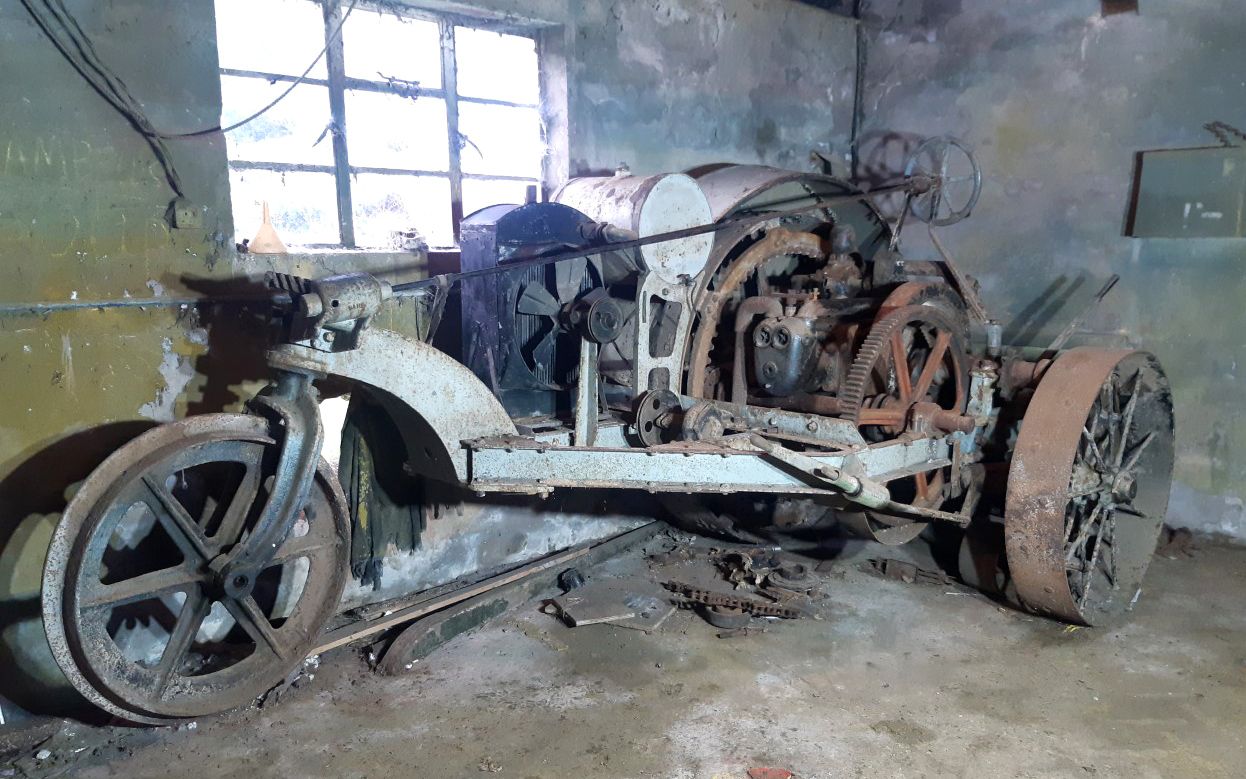 Rare tractors and engineering machine tools for auction by Wilsons