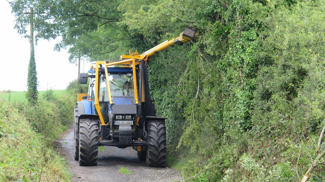 Contractors to support Irish farmers' show of solidarity