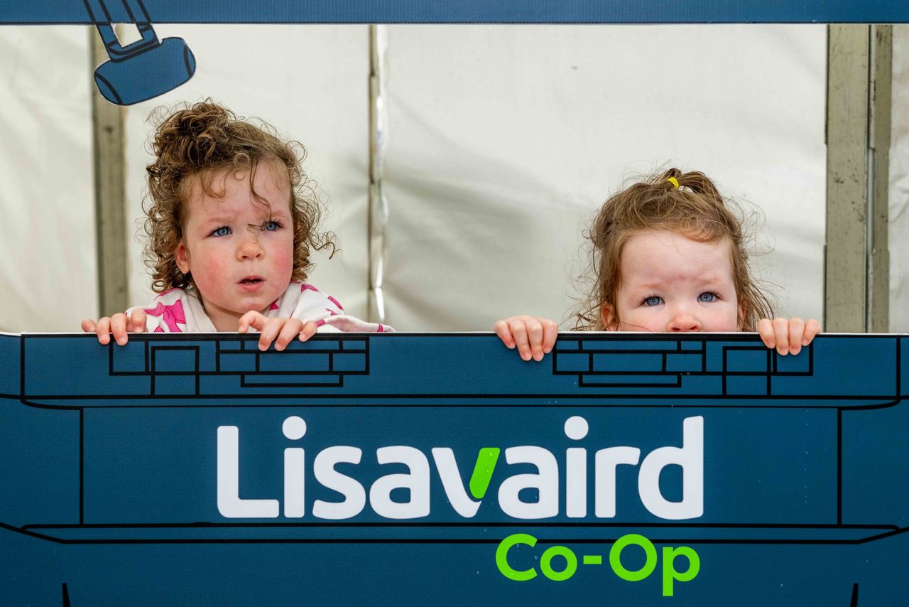 In Pictures: Lisavaird welcomes locals for centenary celebration