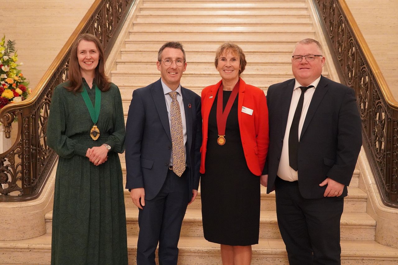 Muir pays tribute to vets during BVA dinner speech