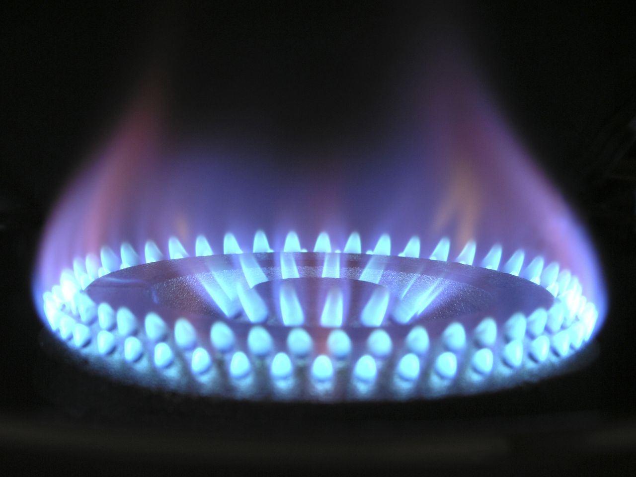 Bord Gáis announces price cut for electricity and gas