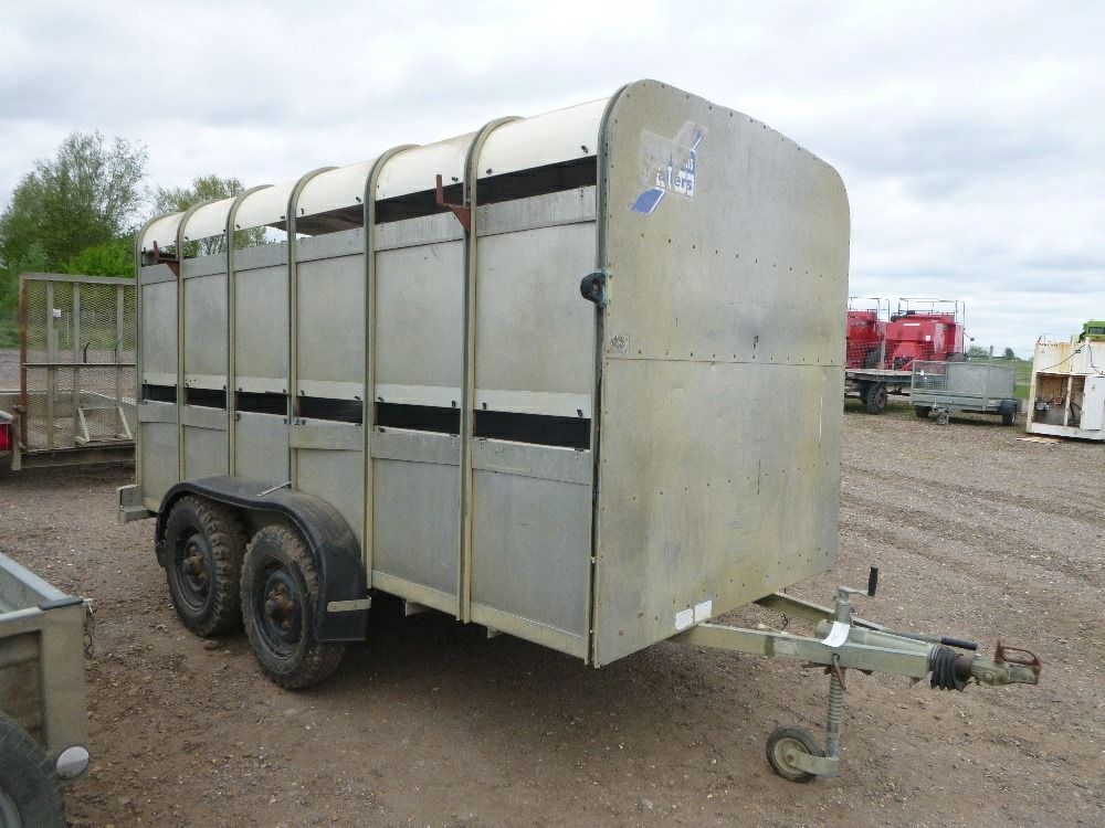 Gardaí investigating theft of property from machinery yard
