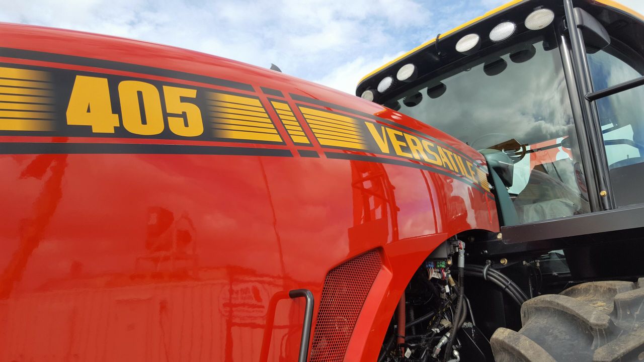 'Ploughing 2018': Giant Versatile 405 shows off Cummins muscle