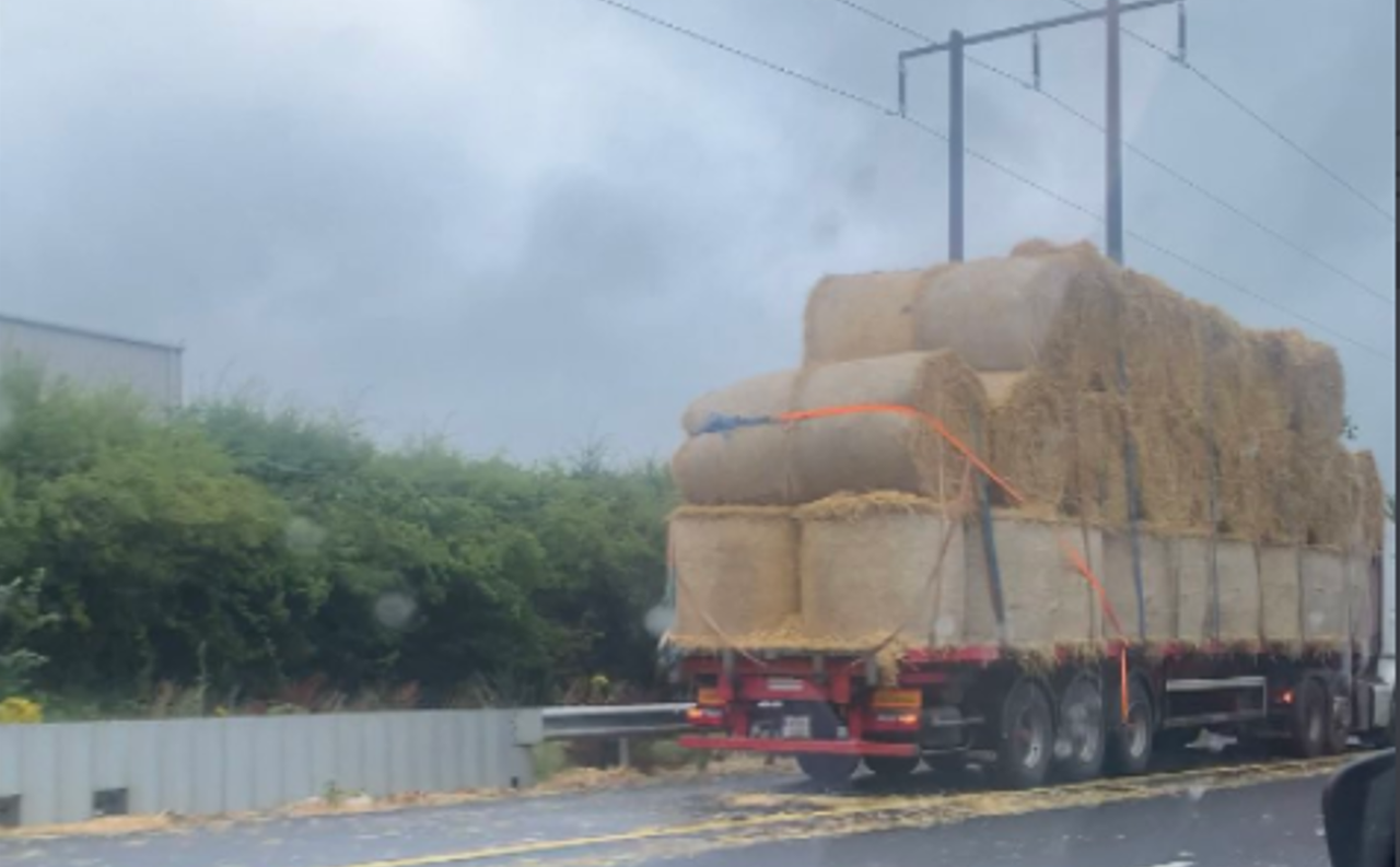 Hurling semi-final delayed by bale-load incident