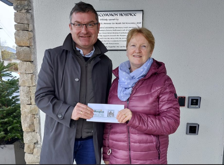 Wool fundraiser delivers warm funding boost for hospice