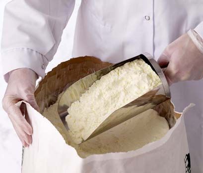 Futures market points to rise in WMP prices at tomorrow's Global Dairy Trade