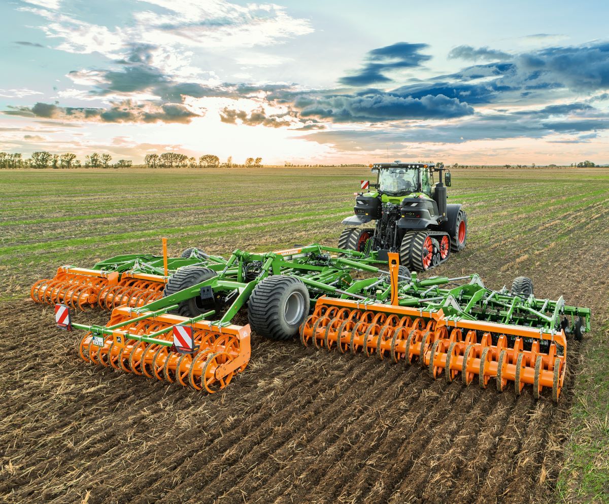 Amazone celebrates 25 years of Catros compact disc harrow 