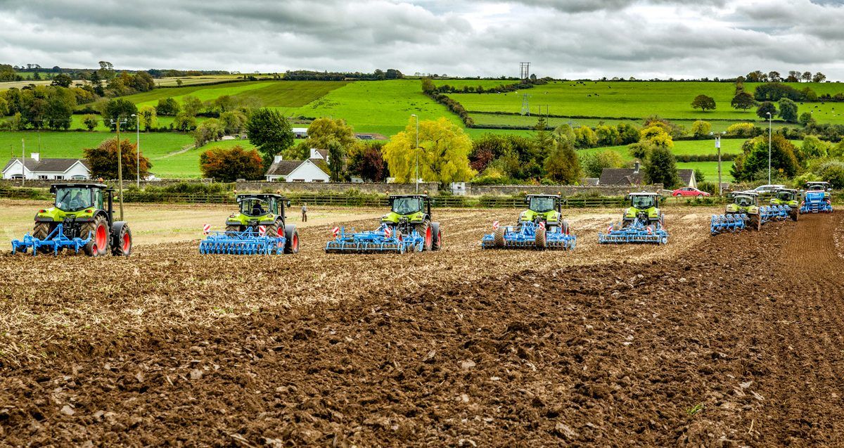 Pics: Show of force from Lemken at tillage demo day