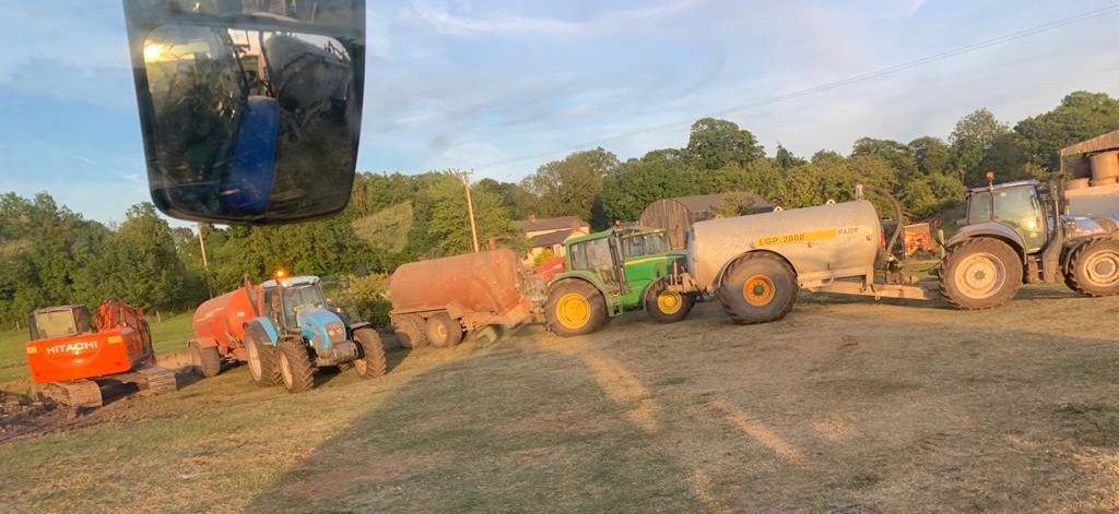 Massive farming community effort averts bog fire catastrophe