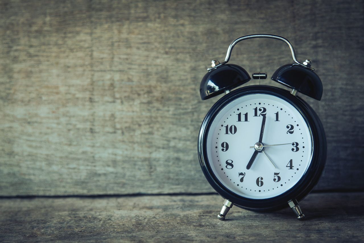Daylight Savings Time: 'Clock changes cause 10% drop in milk yield'