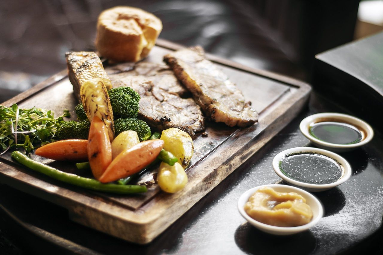 Research: 'Meaty' meals like roast dinners most popular when dining out