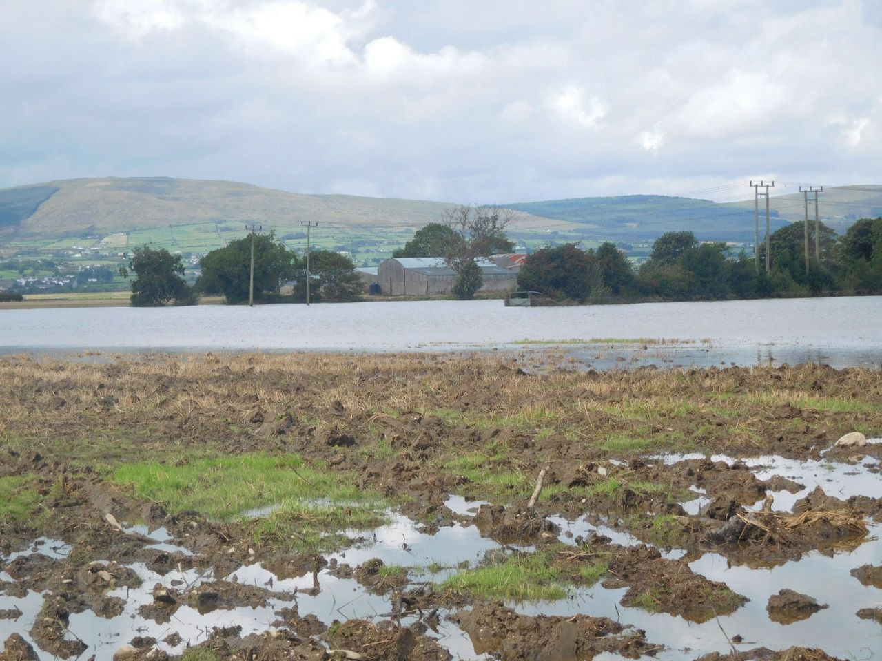 Scientists: Ireland and UK face 'a wetter, damper and mouldier future'