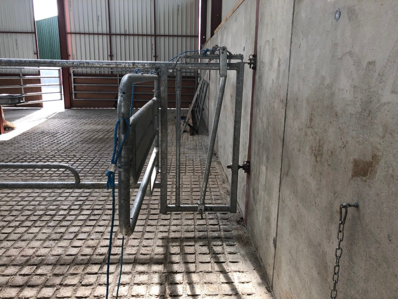 What are the benefits of calving gates?