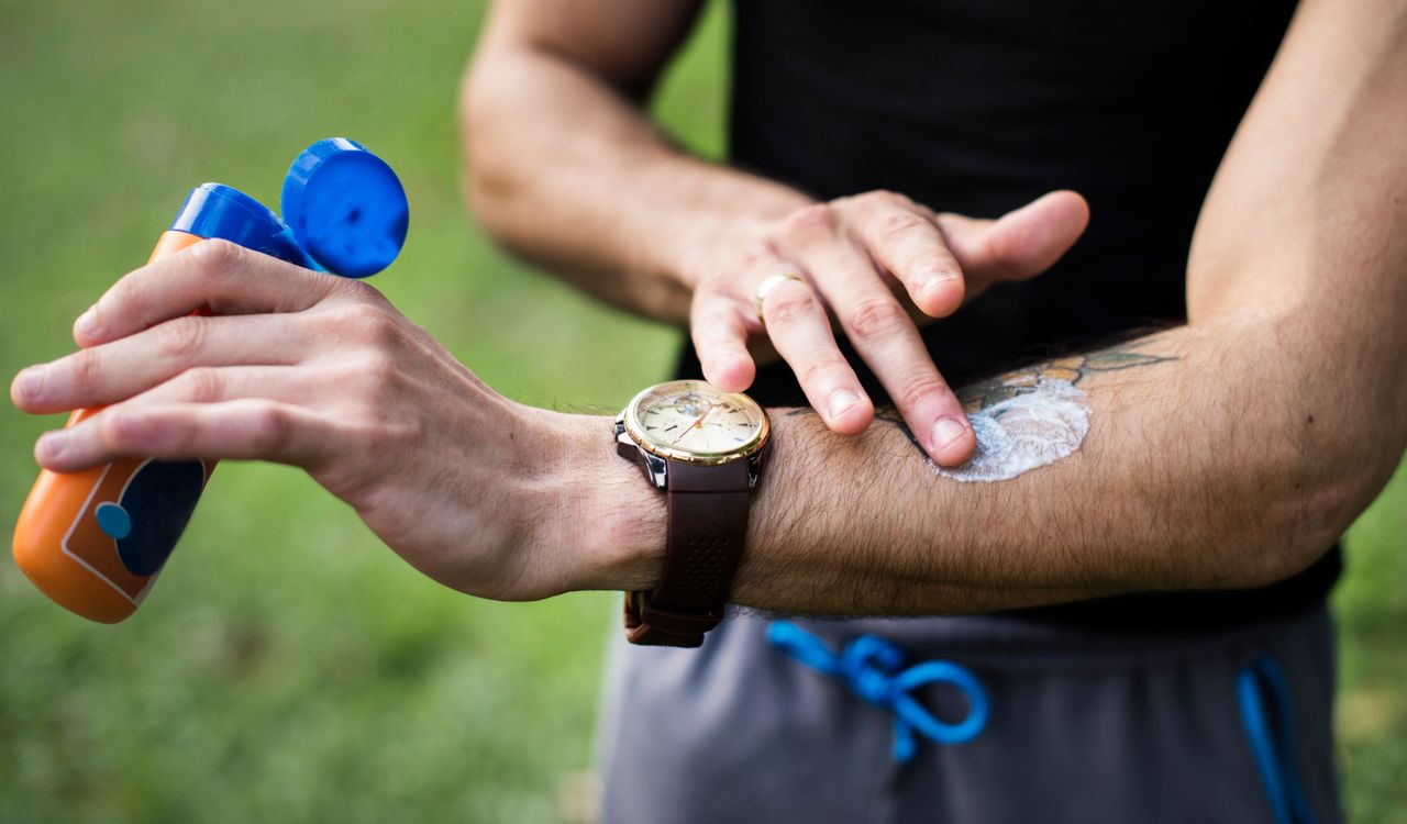 55% of farmers only apply sunscreen once per day - study