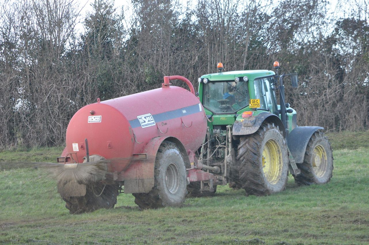 Ruling out slurry spreading deadline extension 'reckless in the extreme'