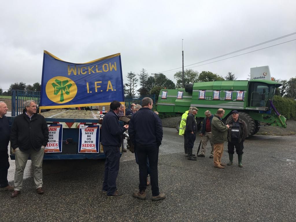 Second picket in place as IFA grain price protest escalates