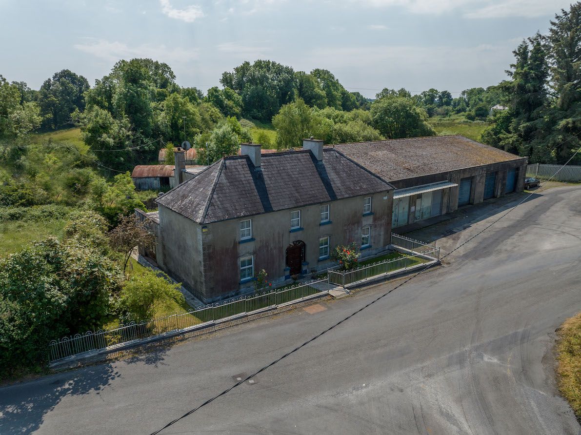 105ac of Cavan land with plentiful road frontage for auction