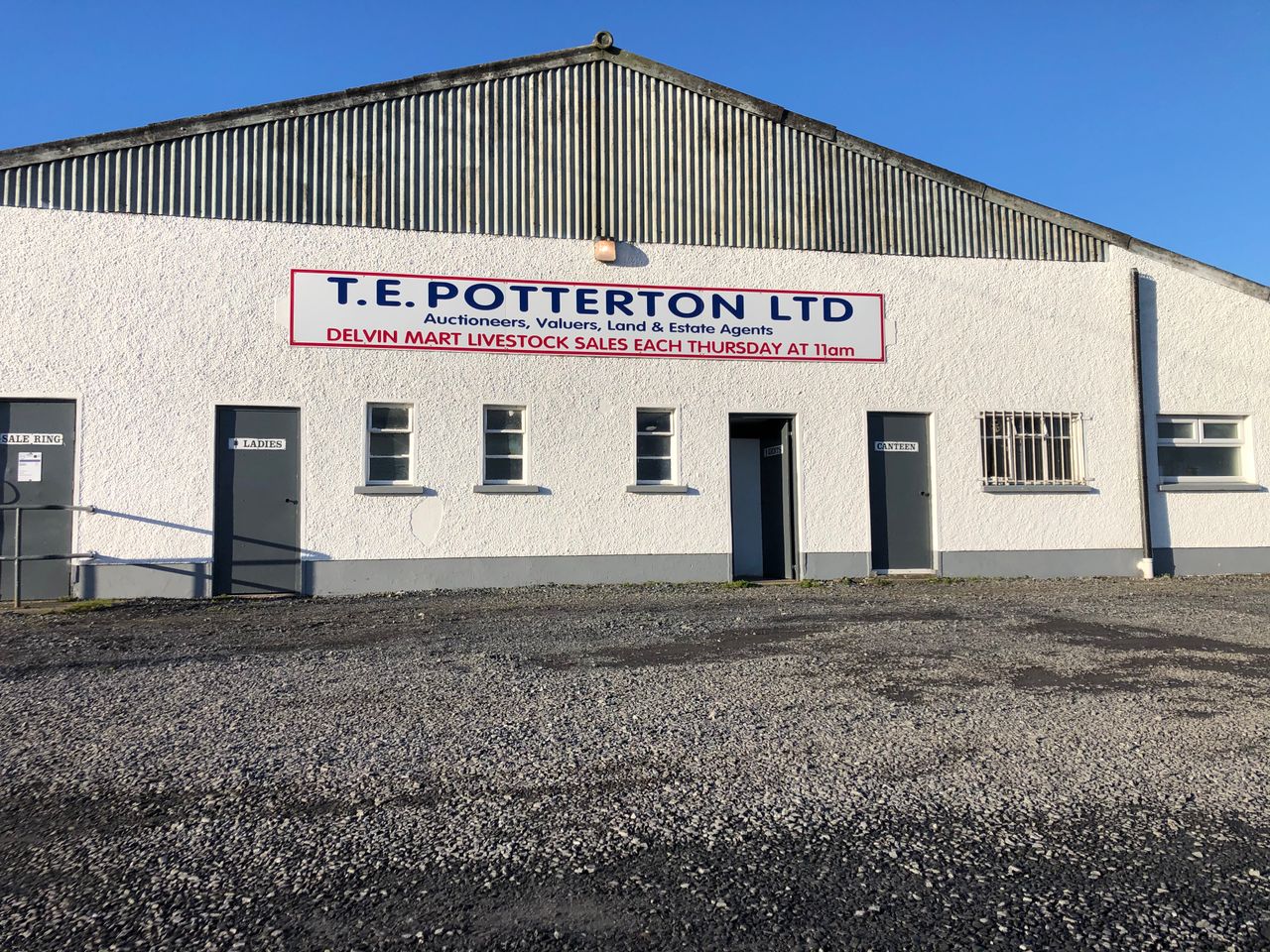 Delvin Mart has trading licence restored