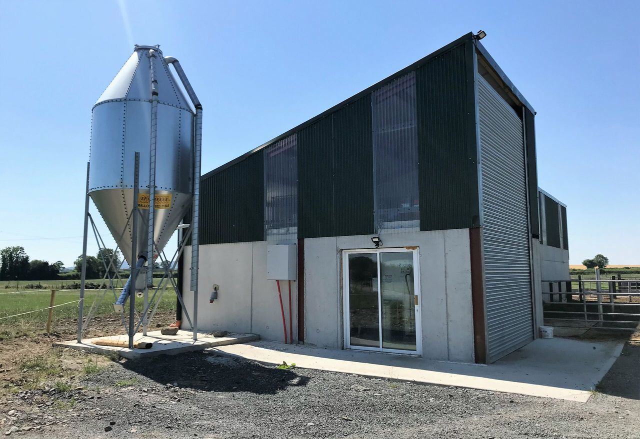 Buildings focus: Starting out with a second-hand, 14-unit parlour in Co. Laois