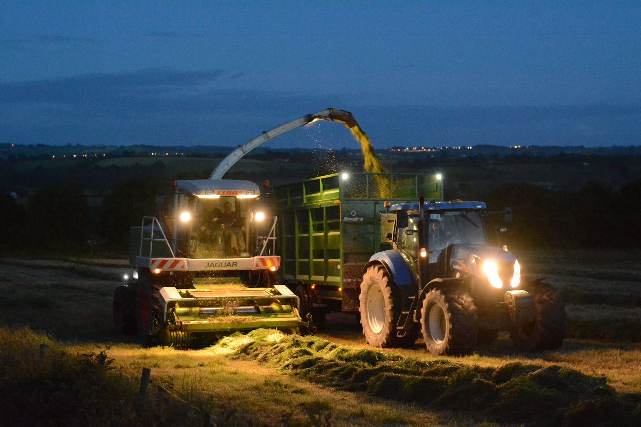 'All night silage-cutting' complaint prompts fiery online debate