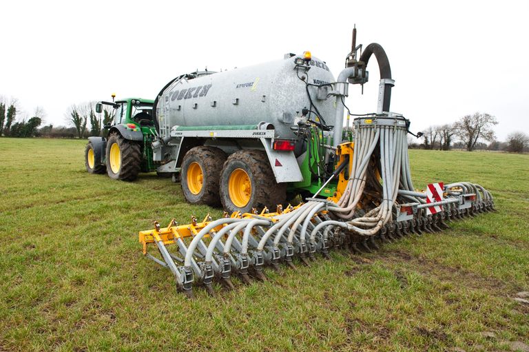 Slurry Collection Soil carbon levels keep on rising after 50 years of slurry trial ...