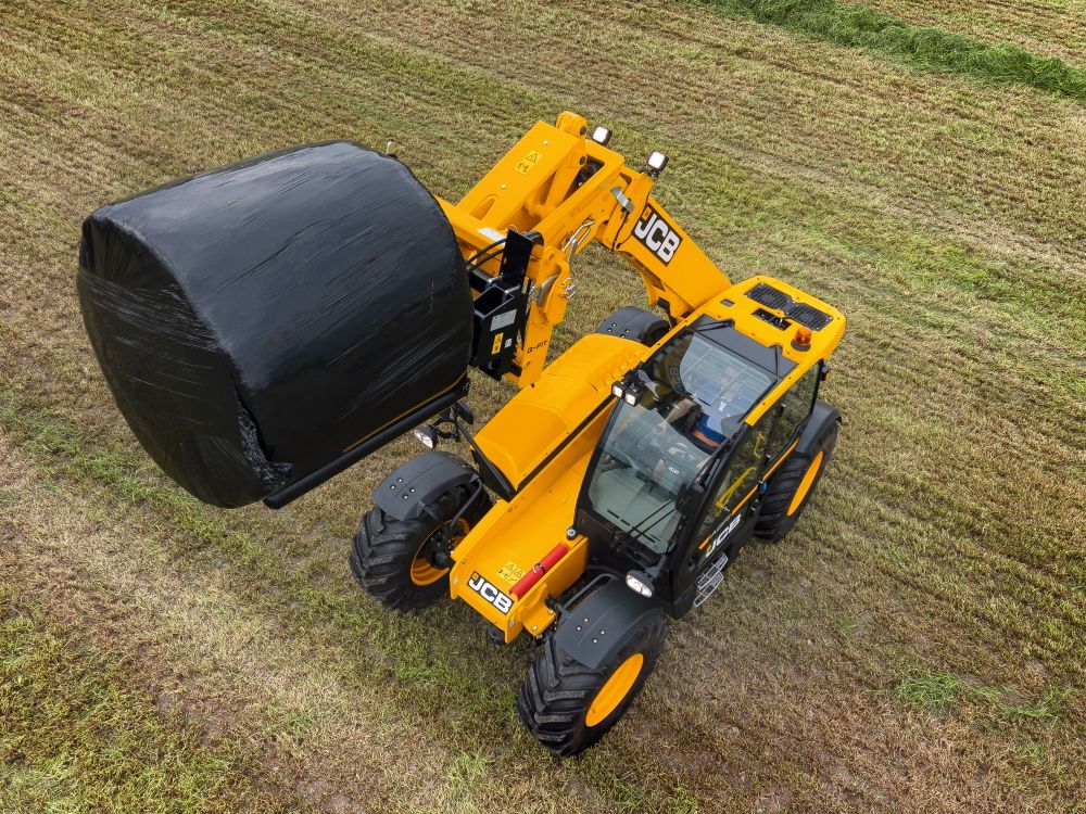 Teleporter and wheeled loader registrations on the up in July