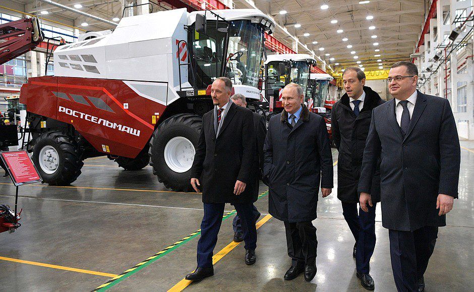 If Putin lost the presidency he'd 'become a combine operator'