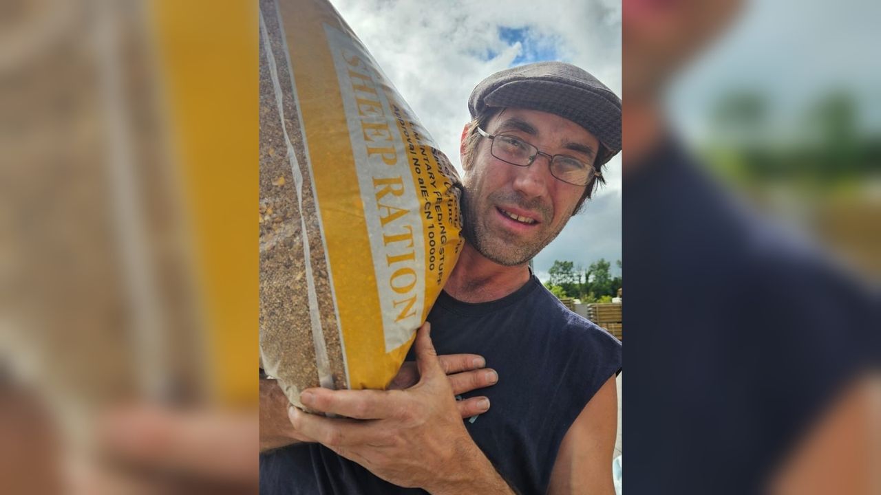 Cavan farmer to haul 25kg of sheep meal up Croagh Patrick