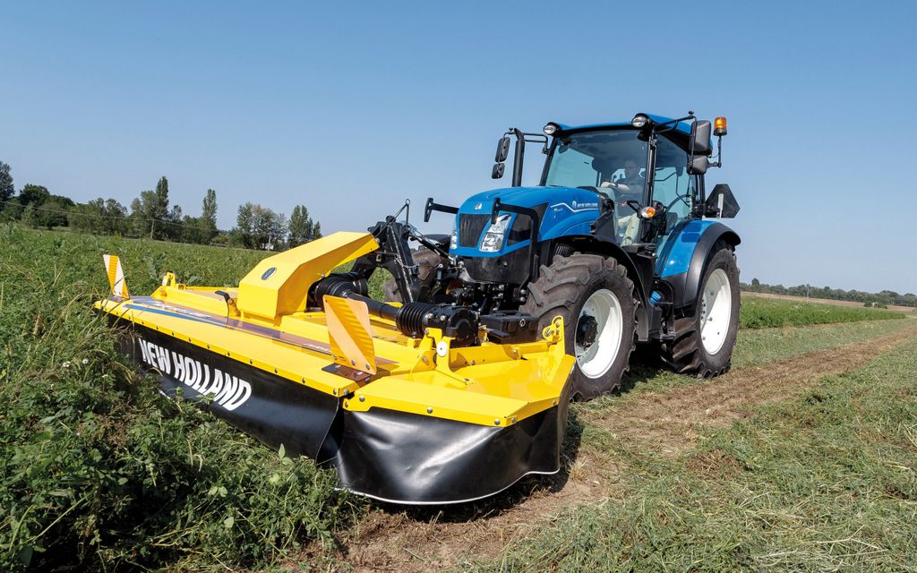 The two new T tractors are designed as all rounders for stock farmers
