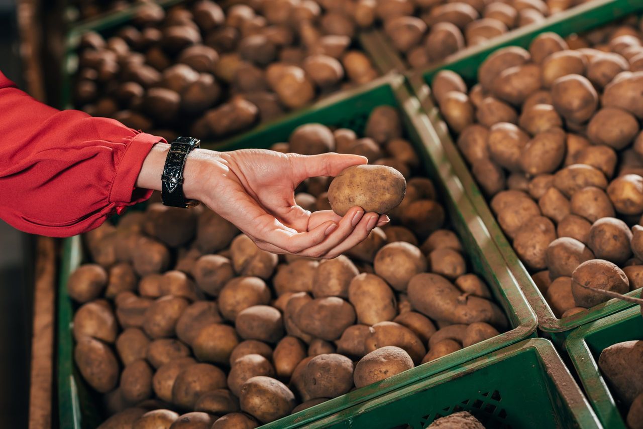 Potato markets reflecting drop in consumer demand - farm org