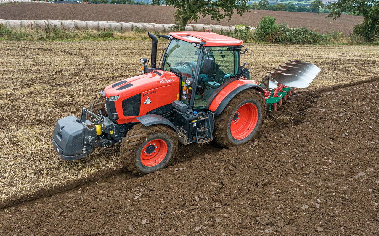 Kubota appoints FJS as new tractor dealer in Ireland